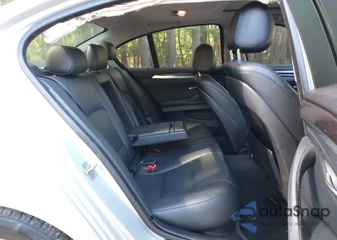 2015 BMW 528I xDrive из США, поврежденный, VIN WBA5A7C53FD626613